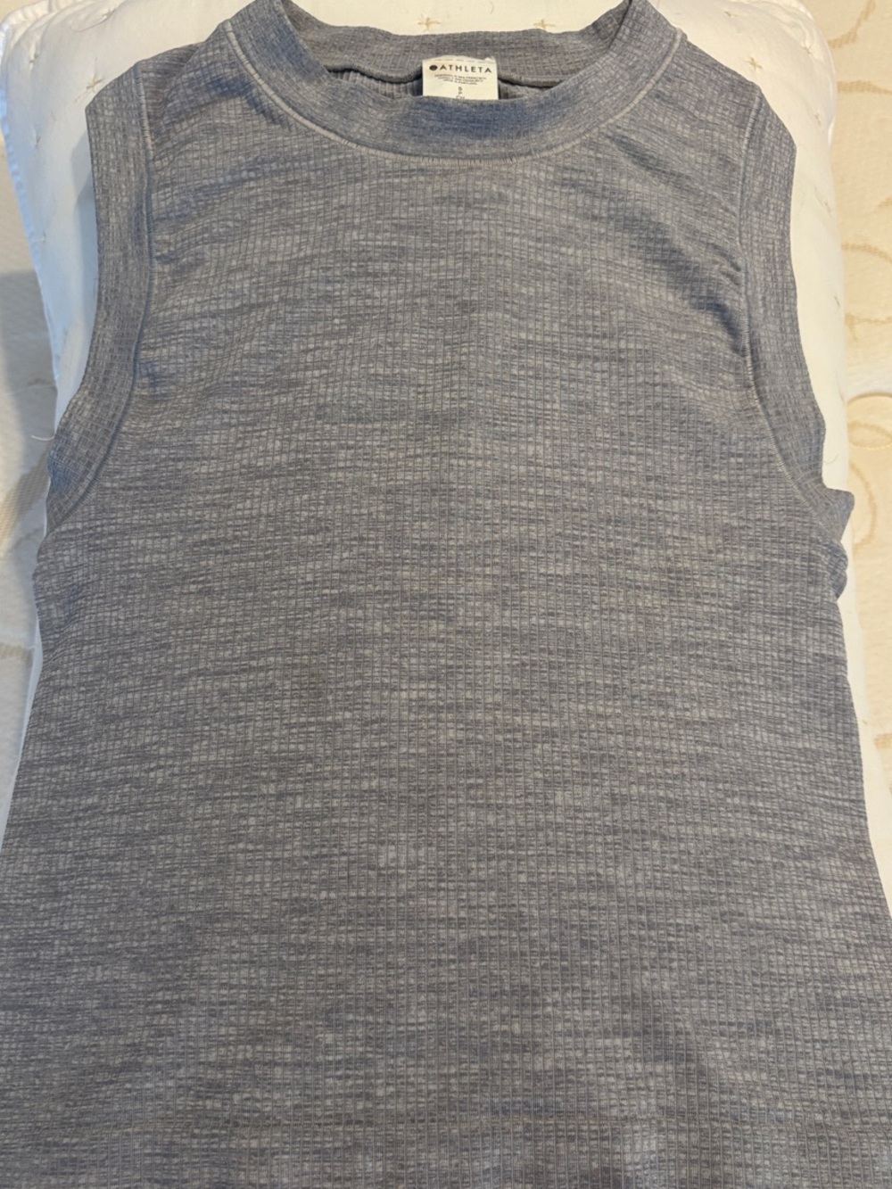 Athleta Women’s Gray Ribbed Tank Top